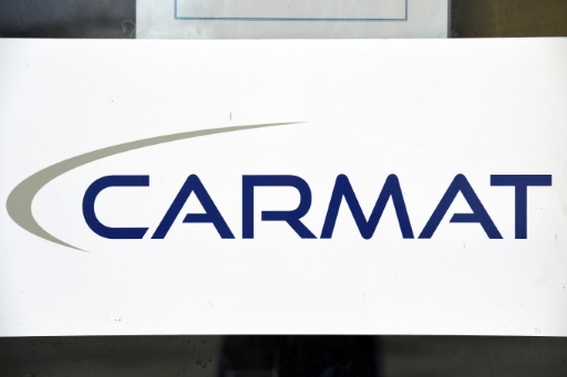 L'entreprise française Carmat a annoncé 'suspendre volontairement à titre temporaire' les implantations de son coeur artificiel Aeson
