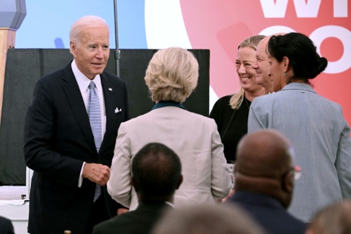 Le président américain Joe Biden arrive à la conférence pour le réapprovisionnement du Fonds mondial, le 21 septembre 2022 à New York
